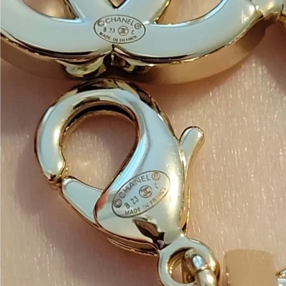 CHANEL I Love CC pearl logo Pink Heart leather woven chain Choker Necklace - Picture 8 of 15